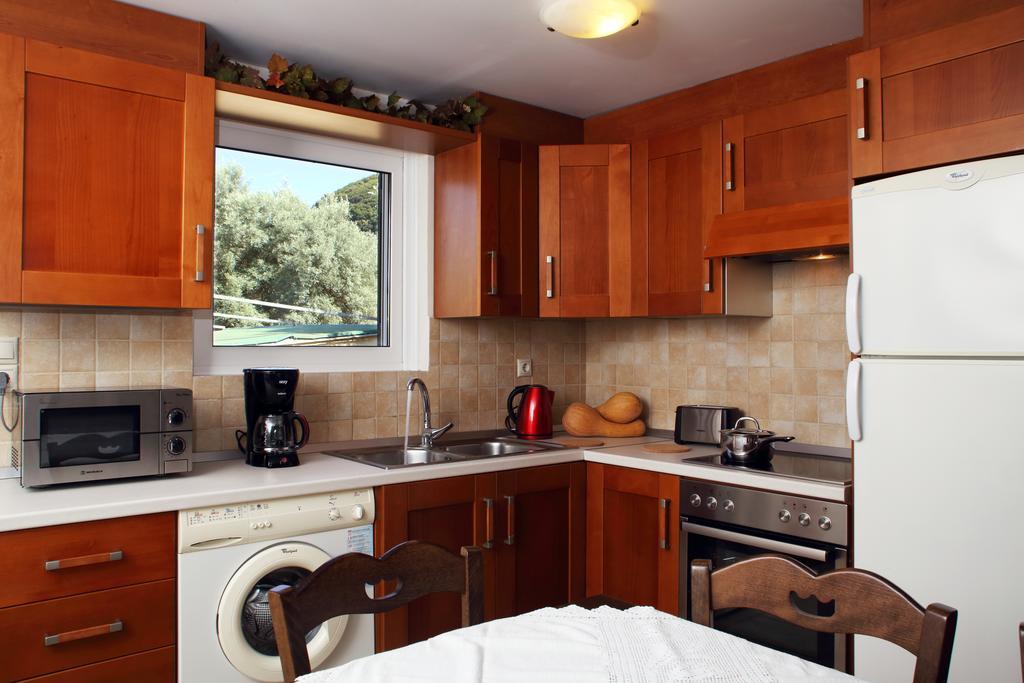 Kydonies Villas Frínion Екстериор снимка